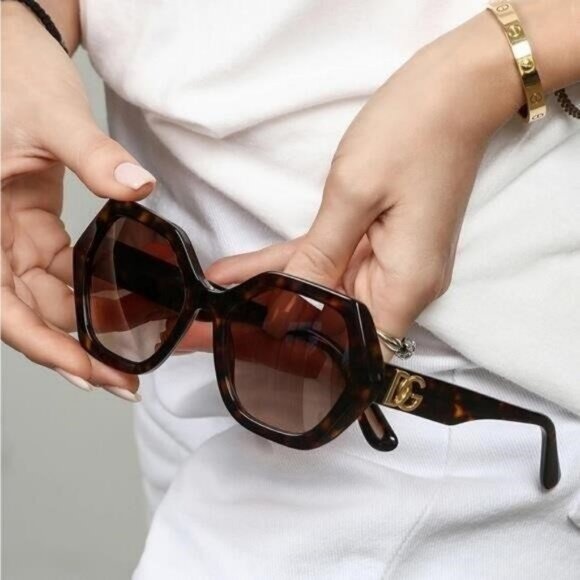 💯 - New Authentic DOLCE & GABBANA Gradient Brown Irregular Ladies Sunglasses - Picture 13 of 14